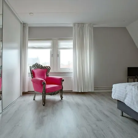 Apartment At Sea *